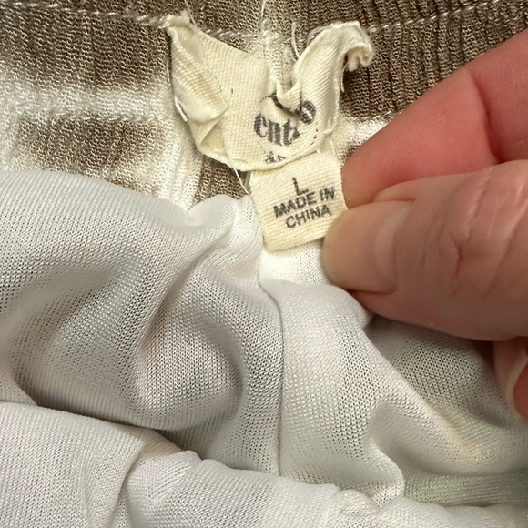 Entro Ladies Western Bohemian Tye Dye Ruffle Shorts Elastic Waist Size L GUC - Picture 2 of 2